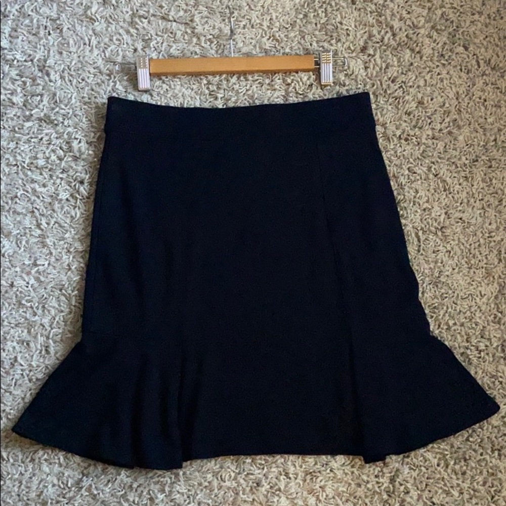 Max studio trumpet skirt